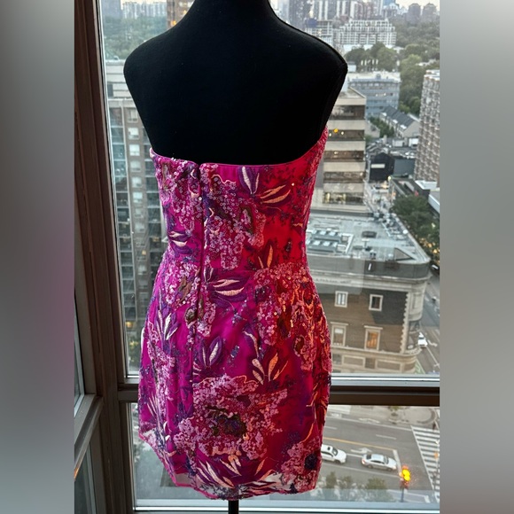 🆕 DRESS THE POPULATION 🧿 NWT Camilla Sequin Floral Strapless Mini Dress - Sz M - Picture 10 of 16